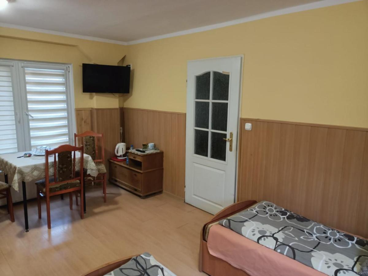 Motel Sportowy Osir Jawor Eksteriør billede